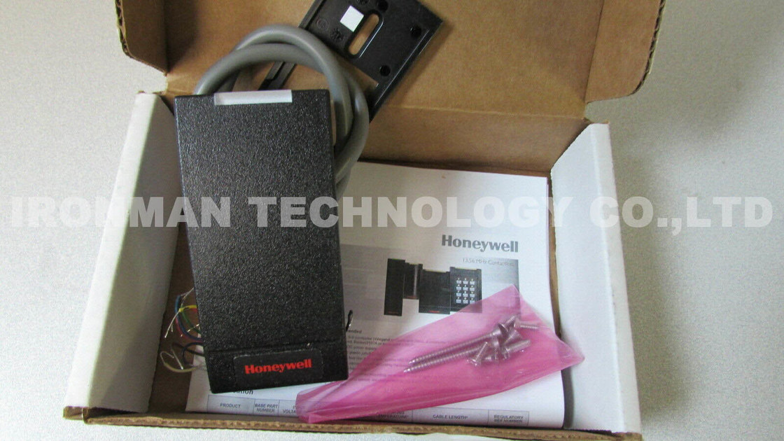 OM31BHOND OmniClass 2.0 Honeywell Access Multi Technology Mullion Mount