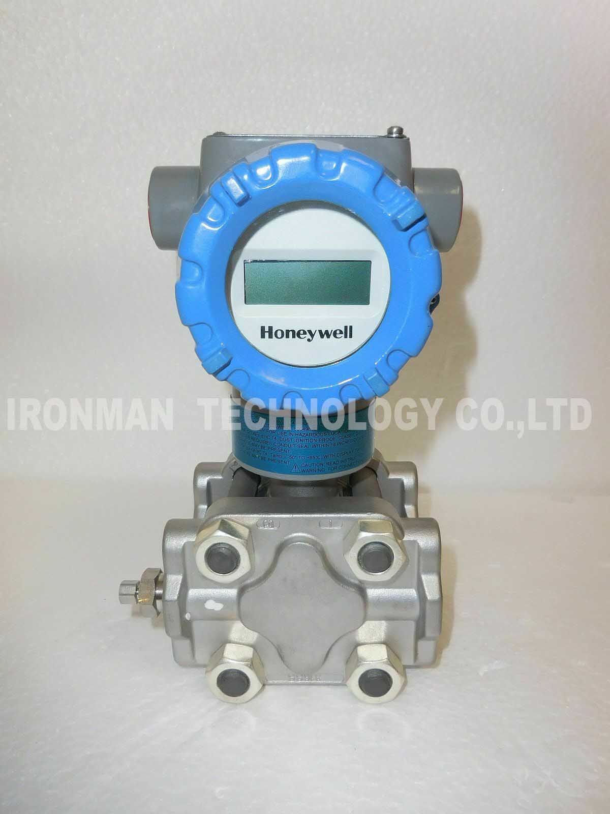Durable Registered Pressure Transmitter Honeywell STG700 HART 14.7 To